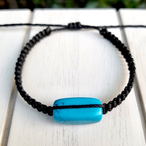 Magnesite “Turquoise”  Veined Stone Waxed Bracelet - Picture 3 of 4